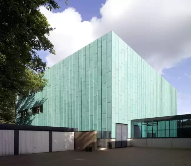 Angezeigtes Bild: 07124_010_600px.jpg